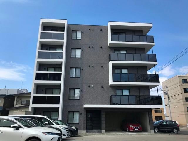 グランコンフォート末広の物件外観写真