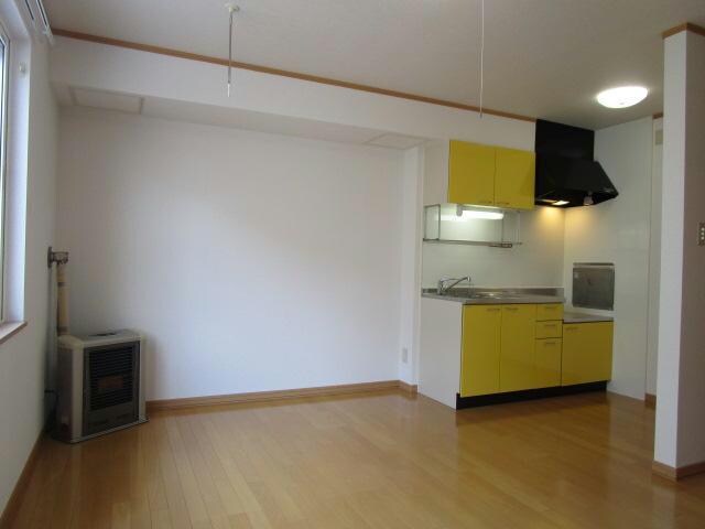 ラ・コリーナの物件内観写真