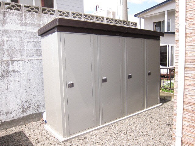 ラ・コリーナの物件内観写真