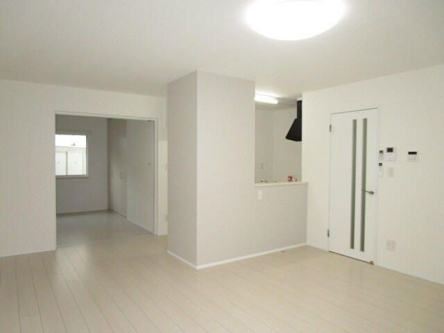 シャンテ旭町Aの物件内観写真