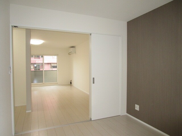 シャンテ旭町Aの物件内観写真