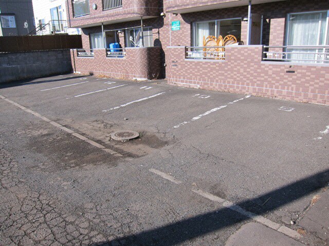 クレステージ若竹の物件外観写真