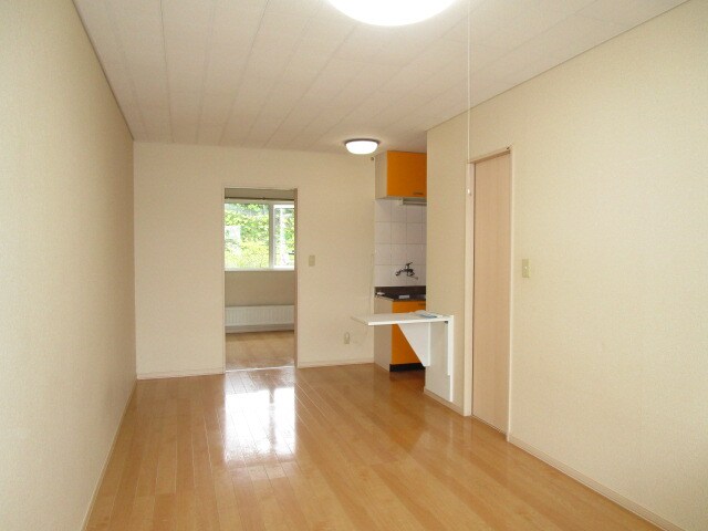 ヒルズラフォーレの物件内観写真