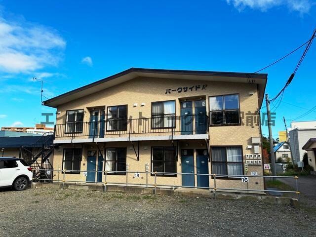 パークサイドＲの物件外観写真