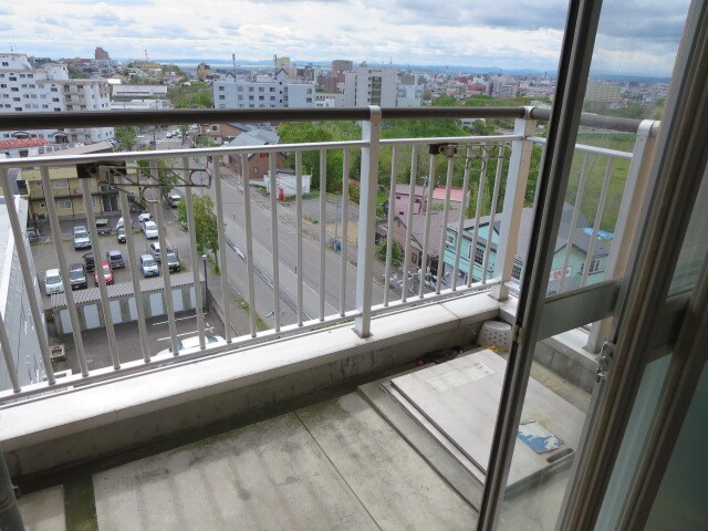 大栄マンション鶴ヶ岱の物件内観写真