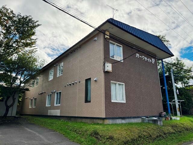 パークサイドＦの物件外観写真