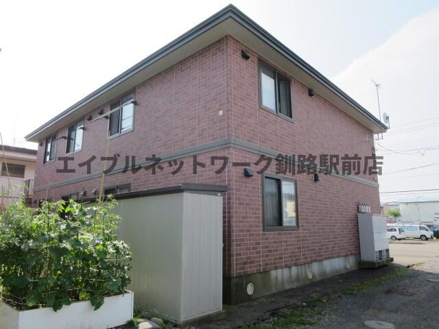 セジュール若草の物件外観写真