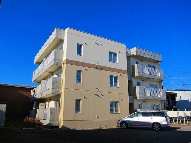 LIVING JOYの物件外観写真