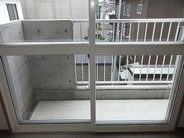 LIVING JOYの物件内観写真