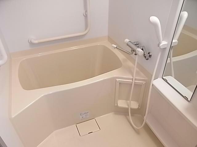 LIVING JOYの物件内観写真