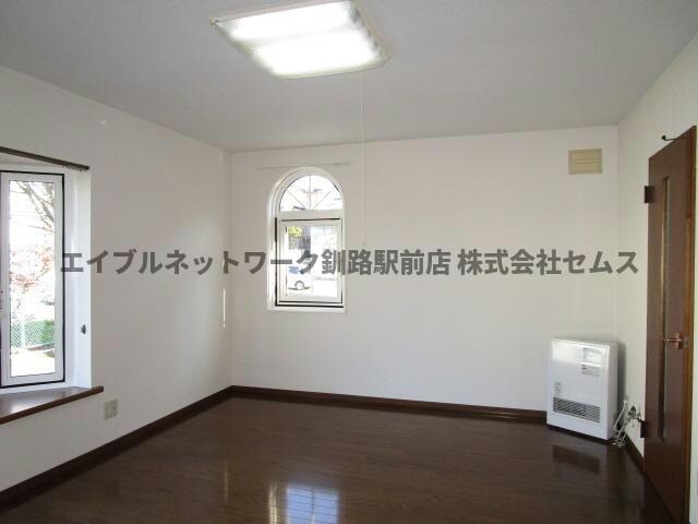 グレースコート（緑ヶ岡）の物件内観写真