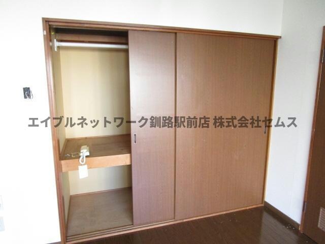 グレースコート（緑ヶ岡）の物件内観写真