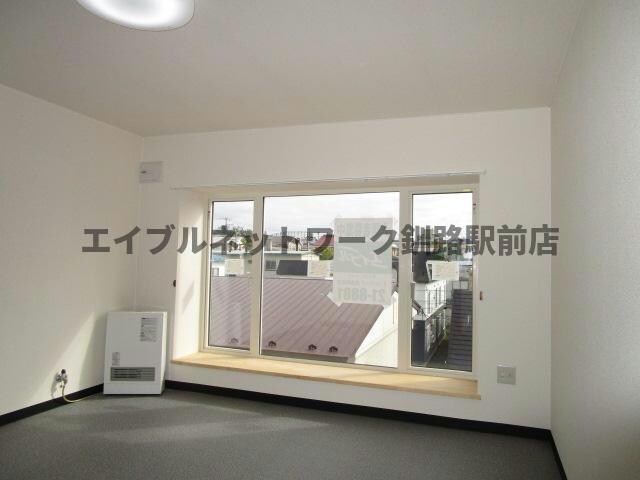 グレースコート（緑ヶ岡）の物件内観写真