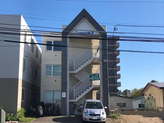 コスモスマンションの物件外観写真