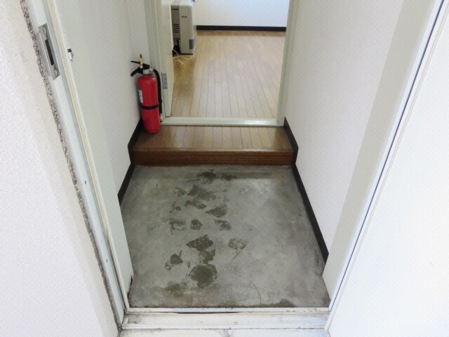 コスモスマンションの物件内観写真