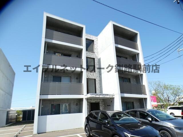 セントポプラの物件外観写真