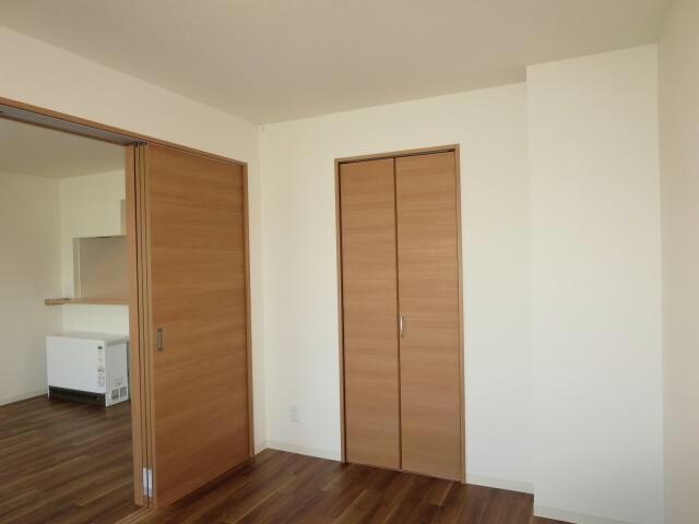 メゾンルミエールの物件内観写真