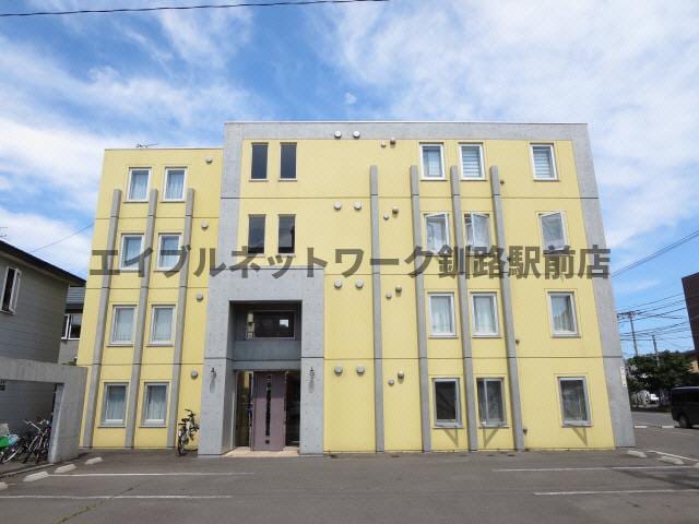 ペラッツィ暁の物件外観写真