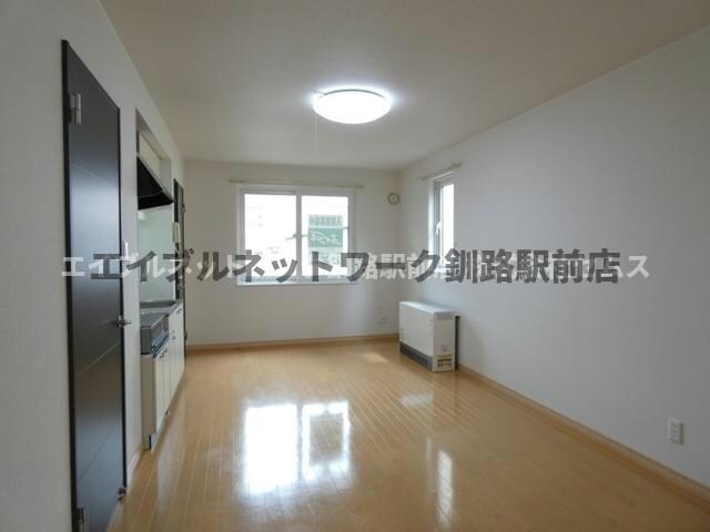 アーバンエステート浪花Ｄの物件内観写真