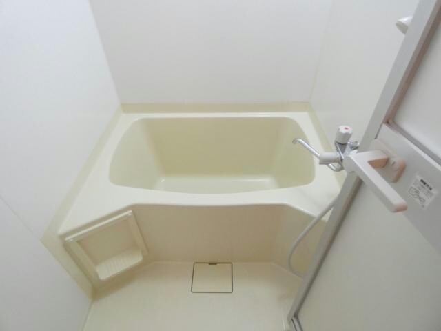 アーバンエステート浪花Ｄの物件内観写真