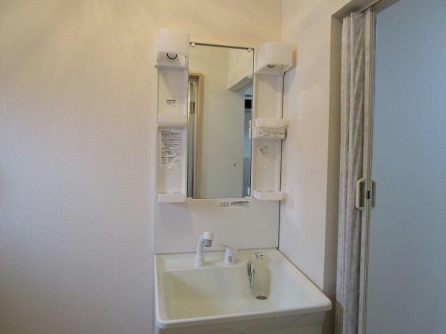 対馬マンション（米町）の物件内観写真