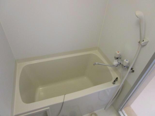 対馬マンション（米町）の物件内観写真