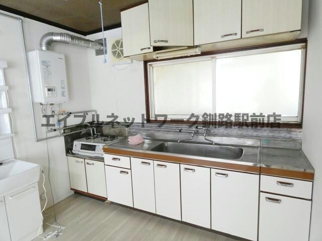 ハイツ堀川の物件内観写真