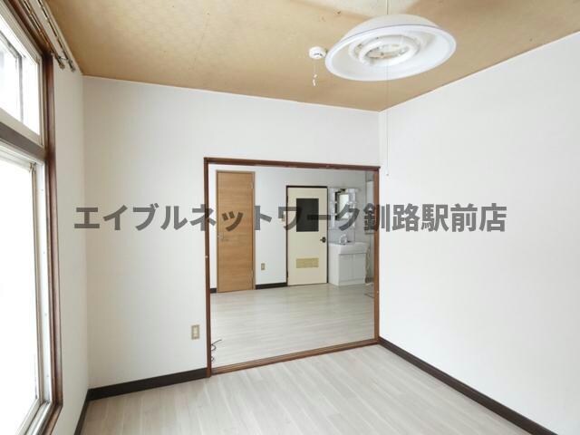 ハイツ堀川の物件内観写真