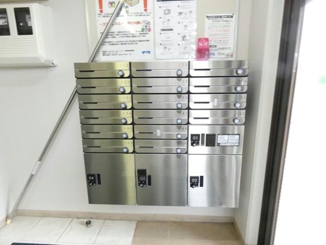 レジデンス寿の物件外観写真