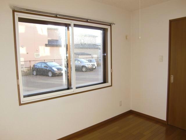 レジデンス寿の物件内観写真