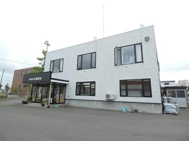 石原マンションの物件外観写真