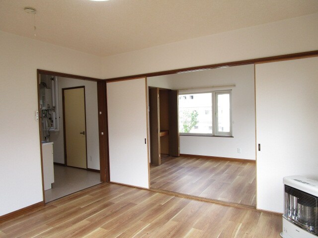 岡本マンションの物件内観写真