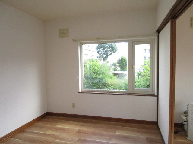 岡本マンションの物件内観写真