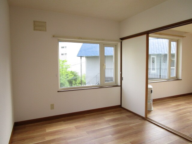 岡本マンションの物件内観写真