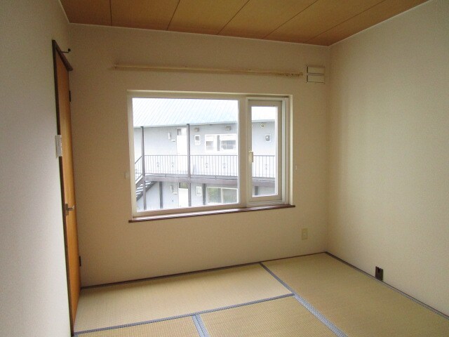 岡本マンションの物件内観写真