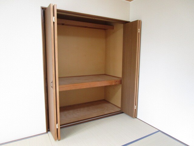 岡本マンションの物件内観写真