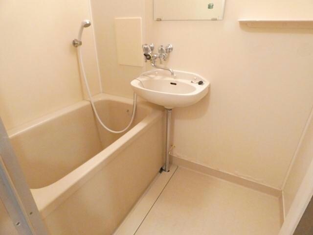 ハイツテクノスの物件内観写真