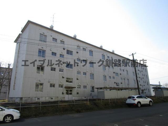 若草401マンションの物件外観写真