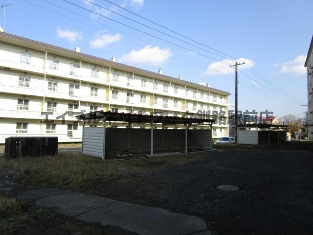 若草401マンションの物件外観写真