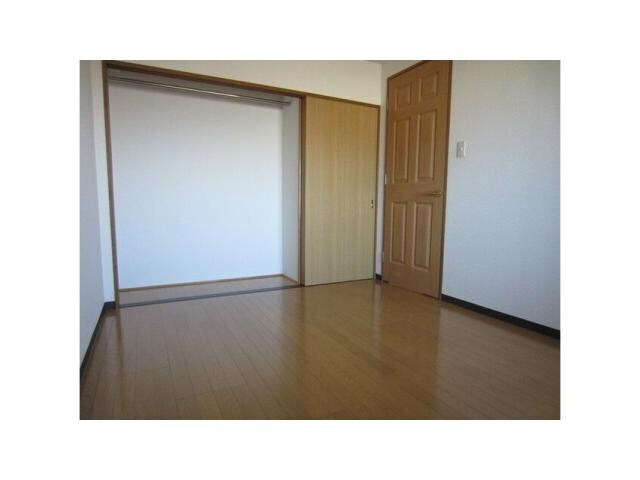 ハイツおひづかの物件内観写真