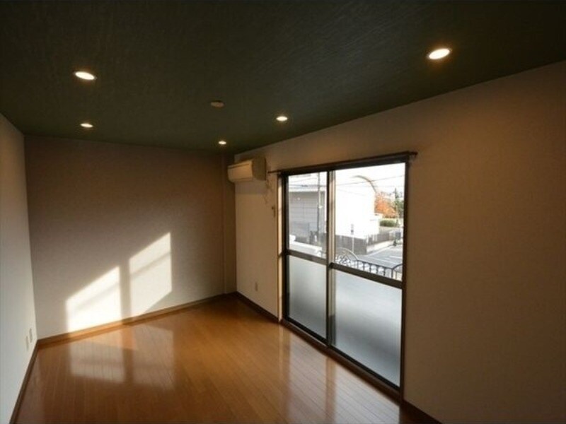 パイン箕面の物件内観写真