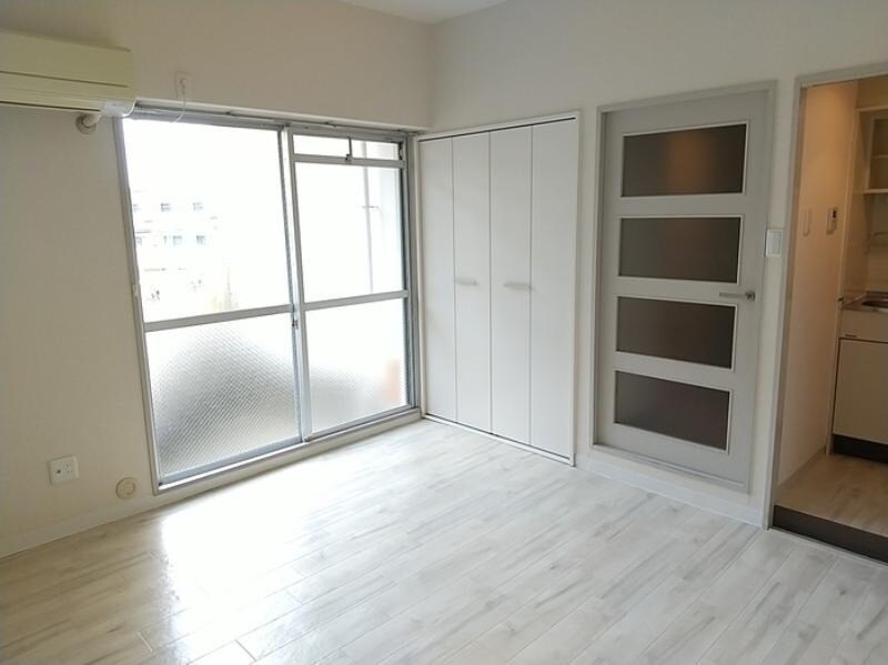 ナヴィール箕面の物件内観写真