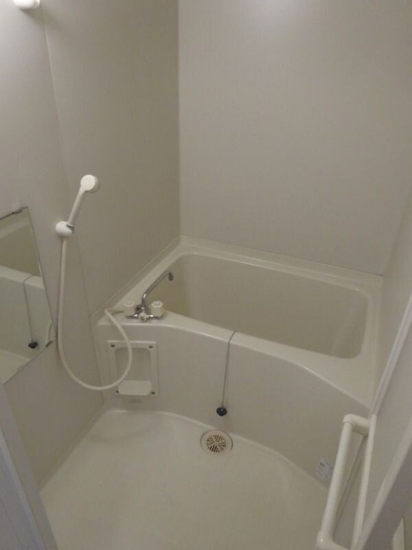 メルベーユ箕面Ⅱの物件内観写真