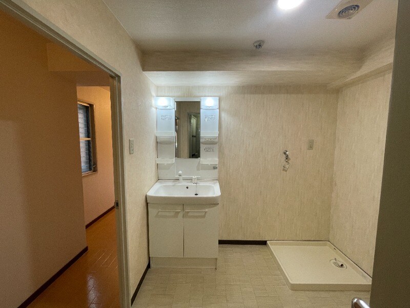 グランドローエの物件内観写真