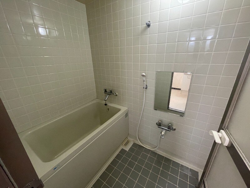 グランドローエの物件内観写真