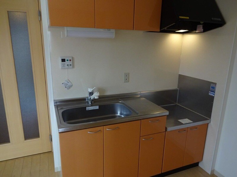 フローラル エヴァンの物件内観写真