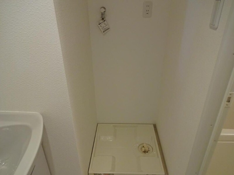 フローラル エヴァンの物件内観写真