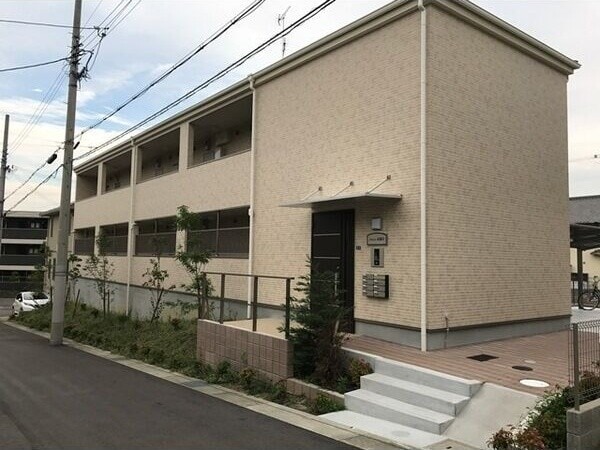 アムール彩都Ⅱの物件外観写真