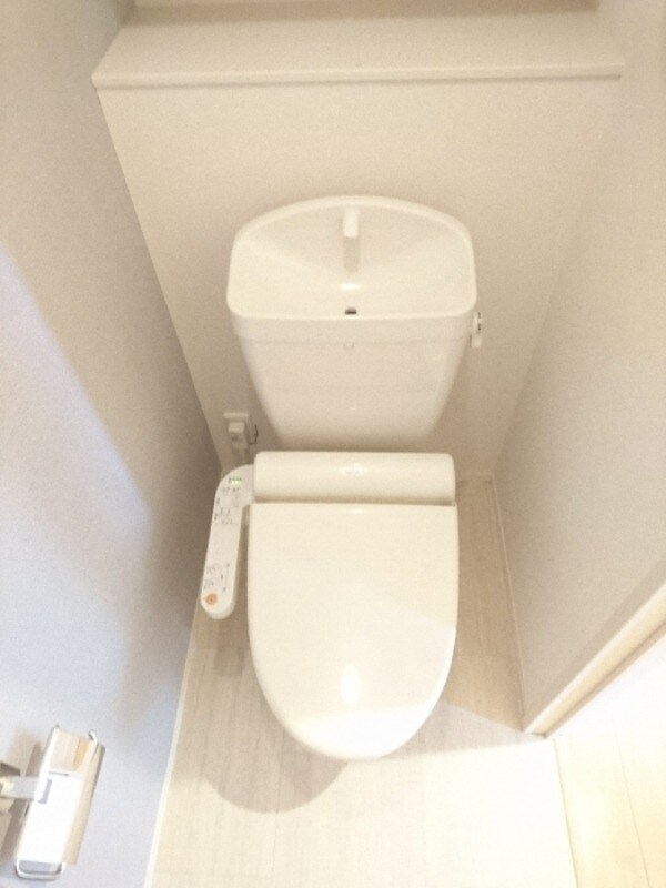 エスターテ箕面の物件内観写真