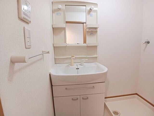 アンソレイエ・Sの物件内観写真